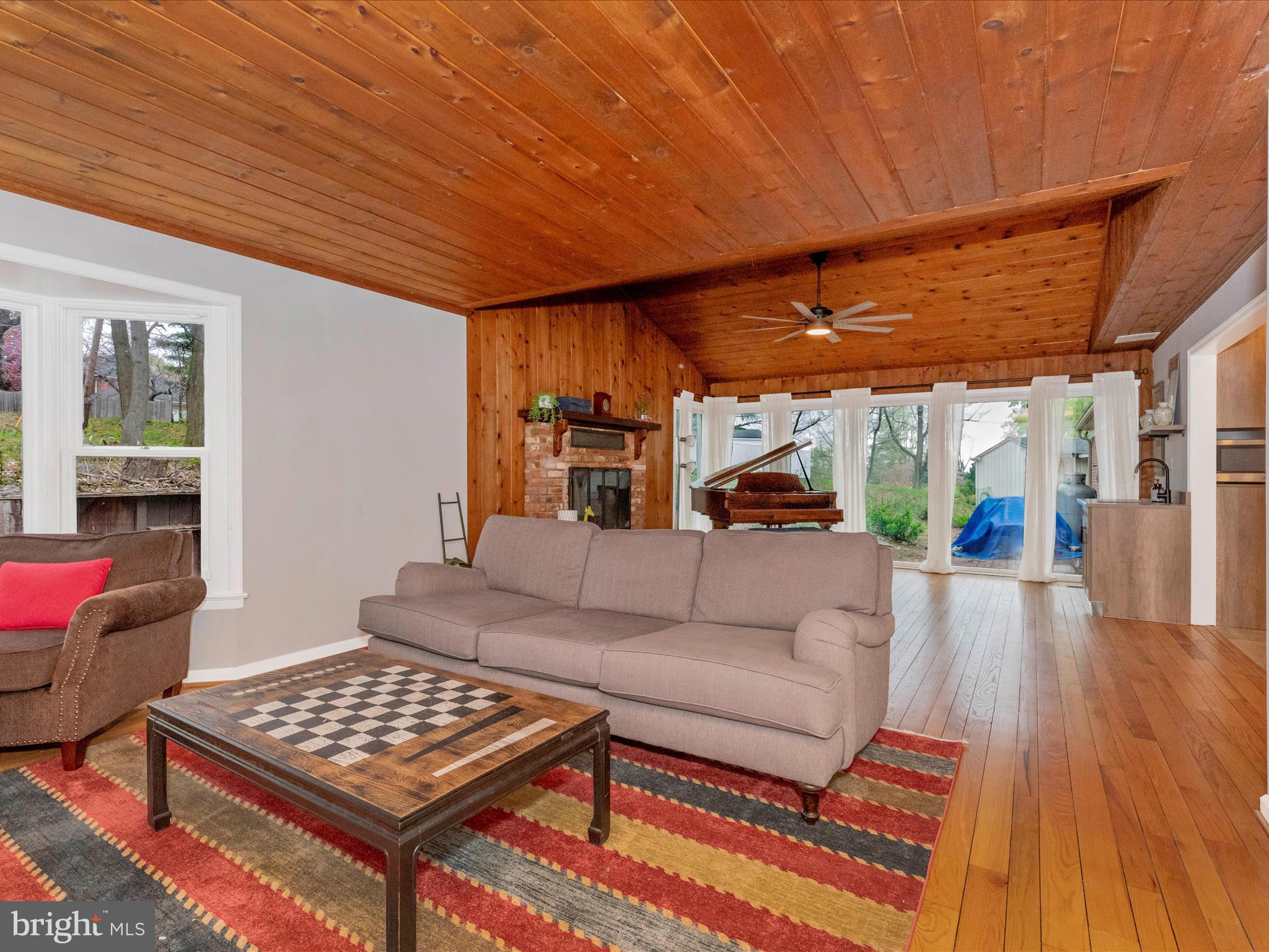 EASTVIEW - Residential