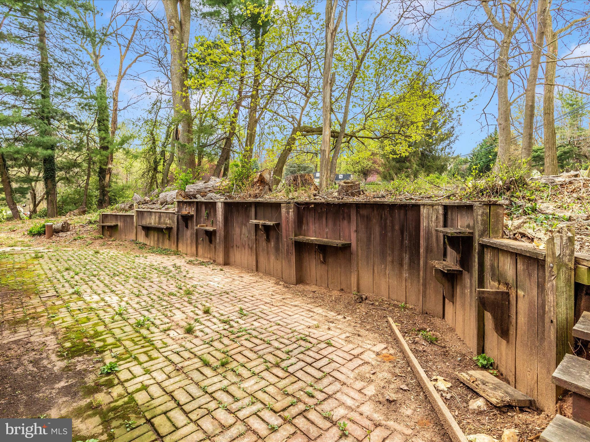 EASTVIEW - Residential