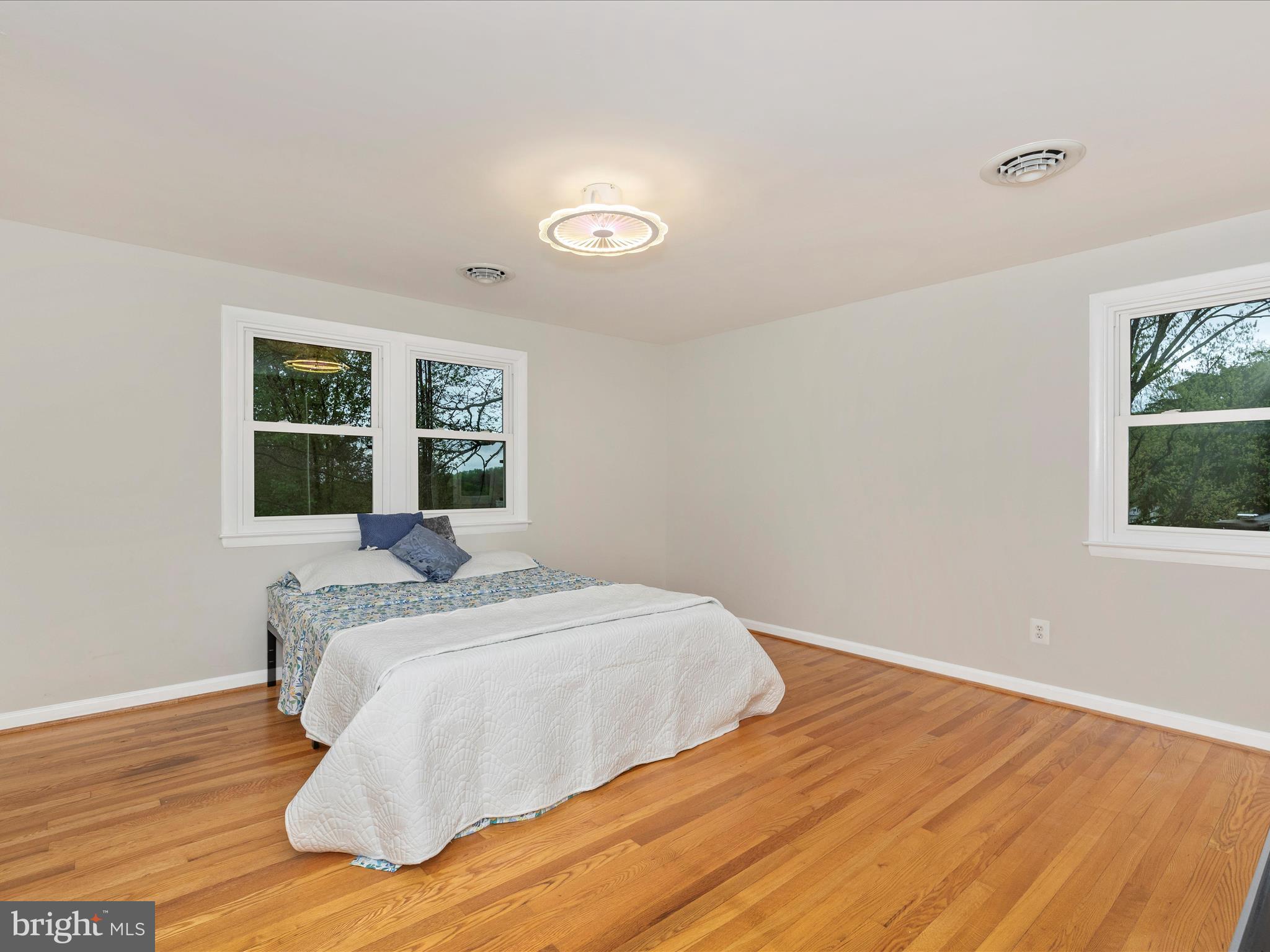 EASTVIEW - Residential