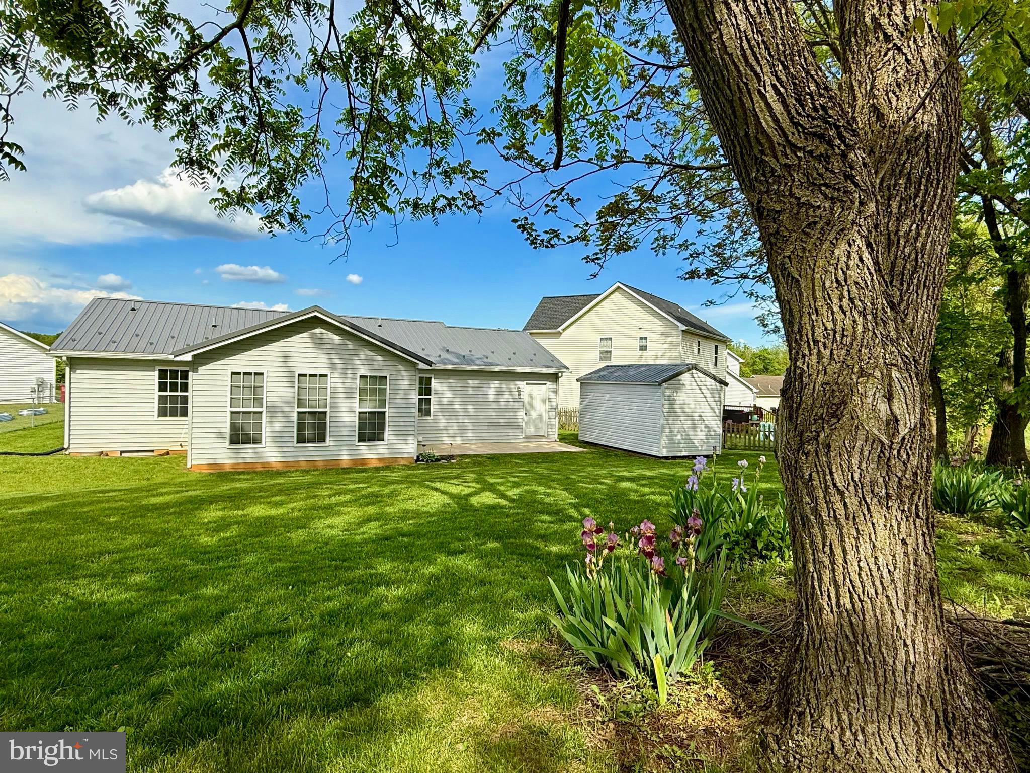 RIDGEFIELD - Residential