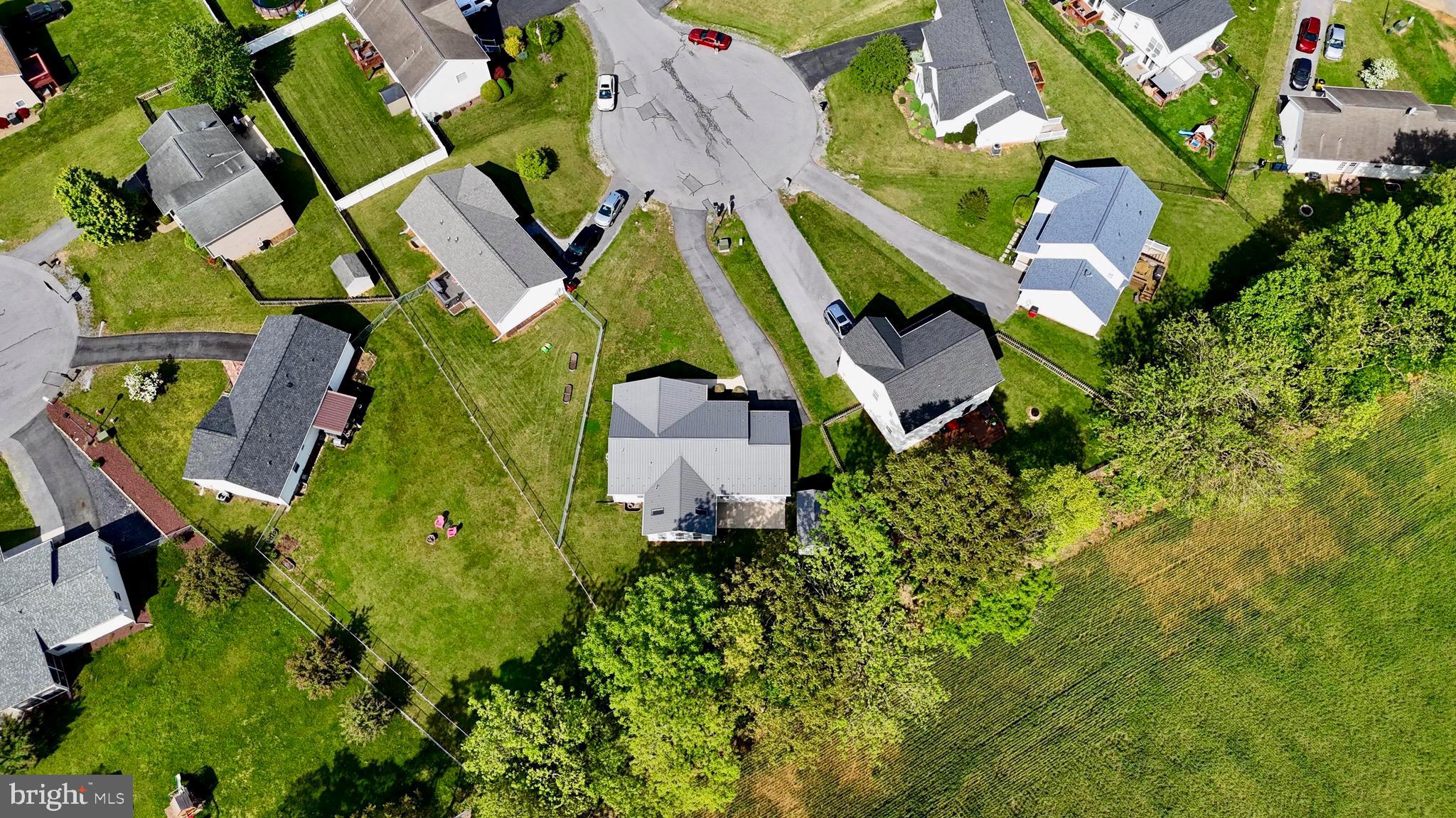 RIDGEFIELD - Residential