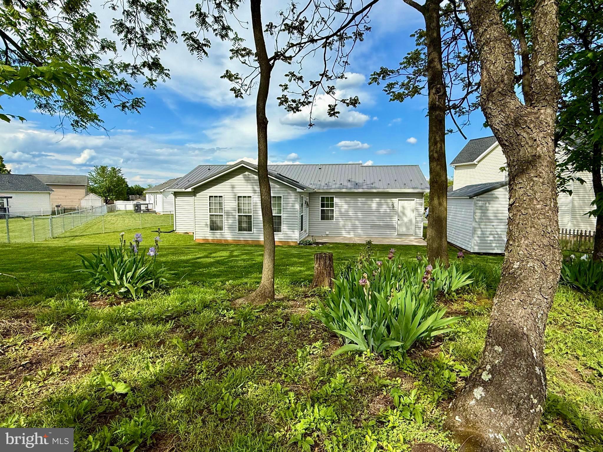 RIDGEFIELD - Residential