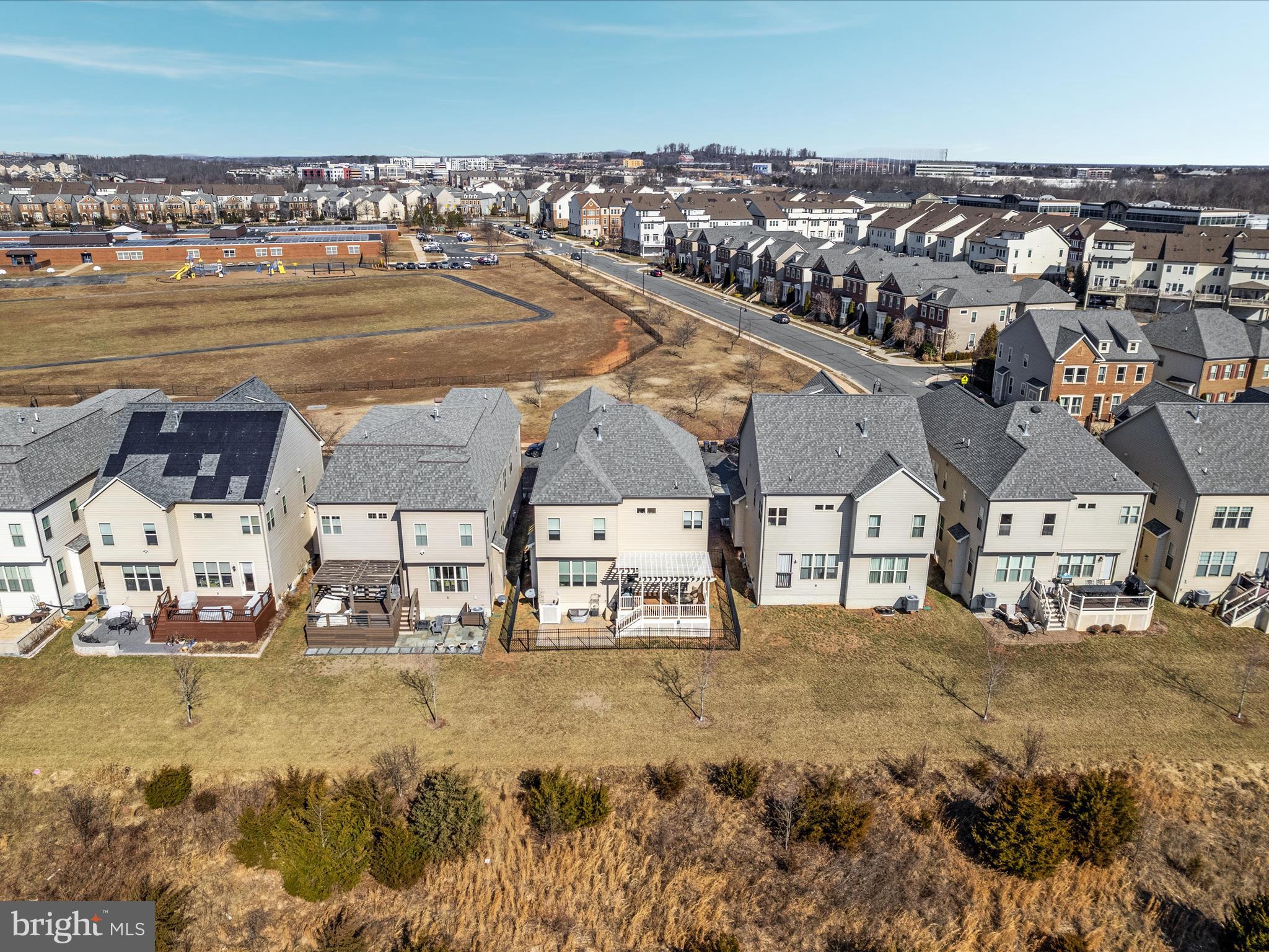 ONE LOUDOUN LAND BAY B - Residential