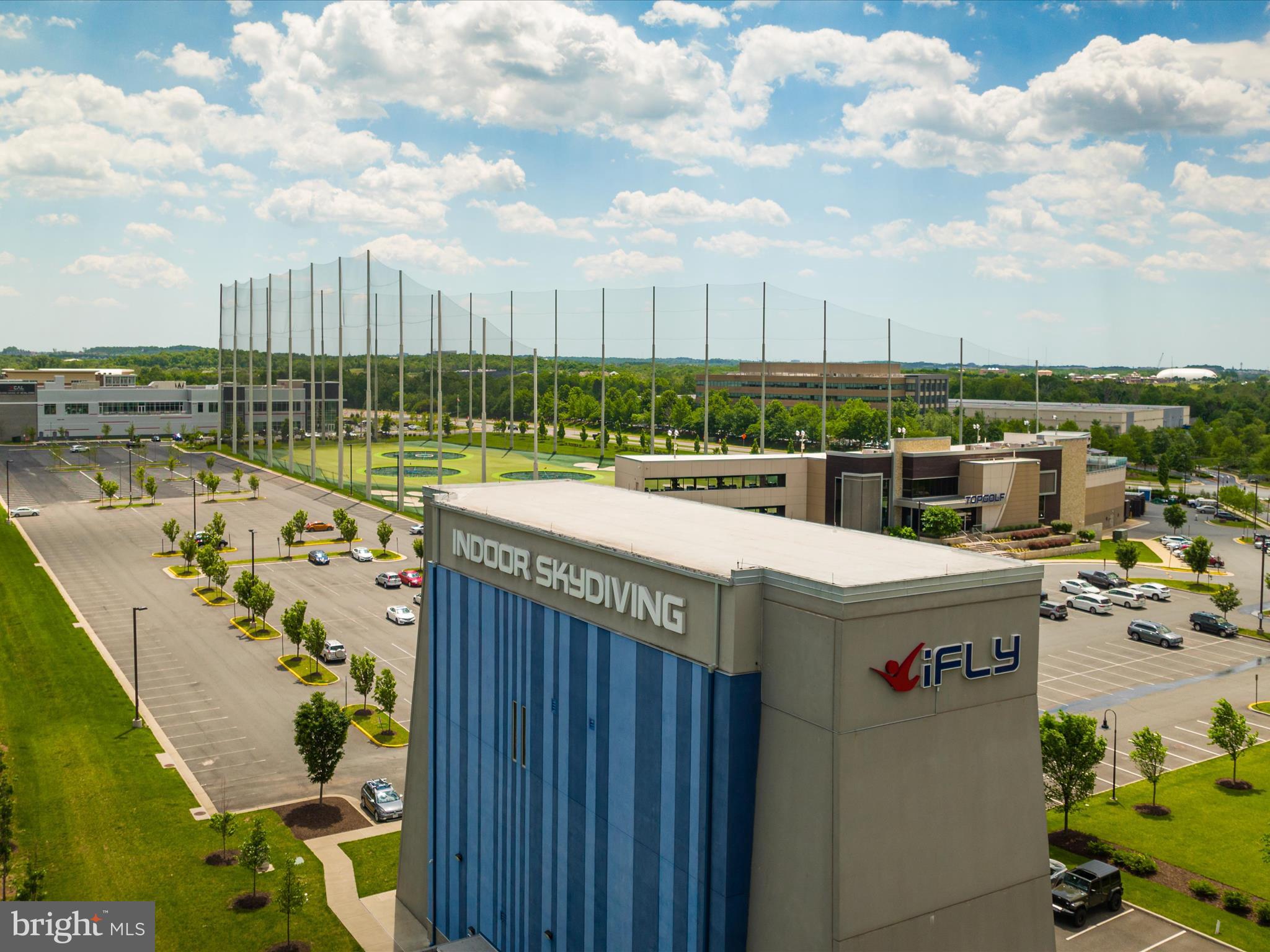 ONE LOUDOUN LAND BAY B - Residential