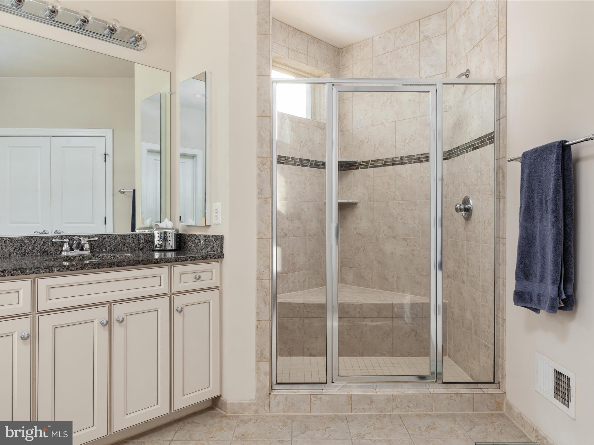 ONE LOUDOUN LAND BAY B - Residential