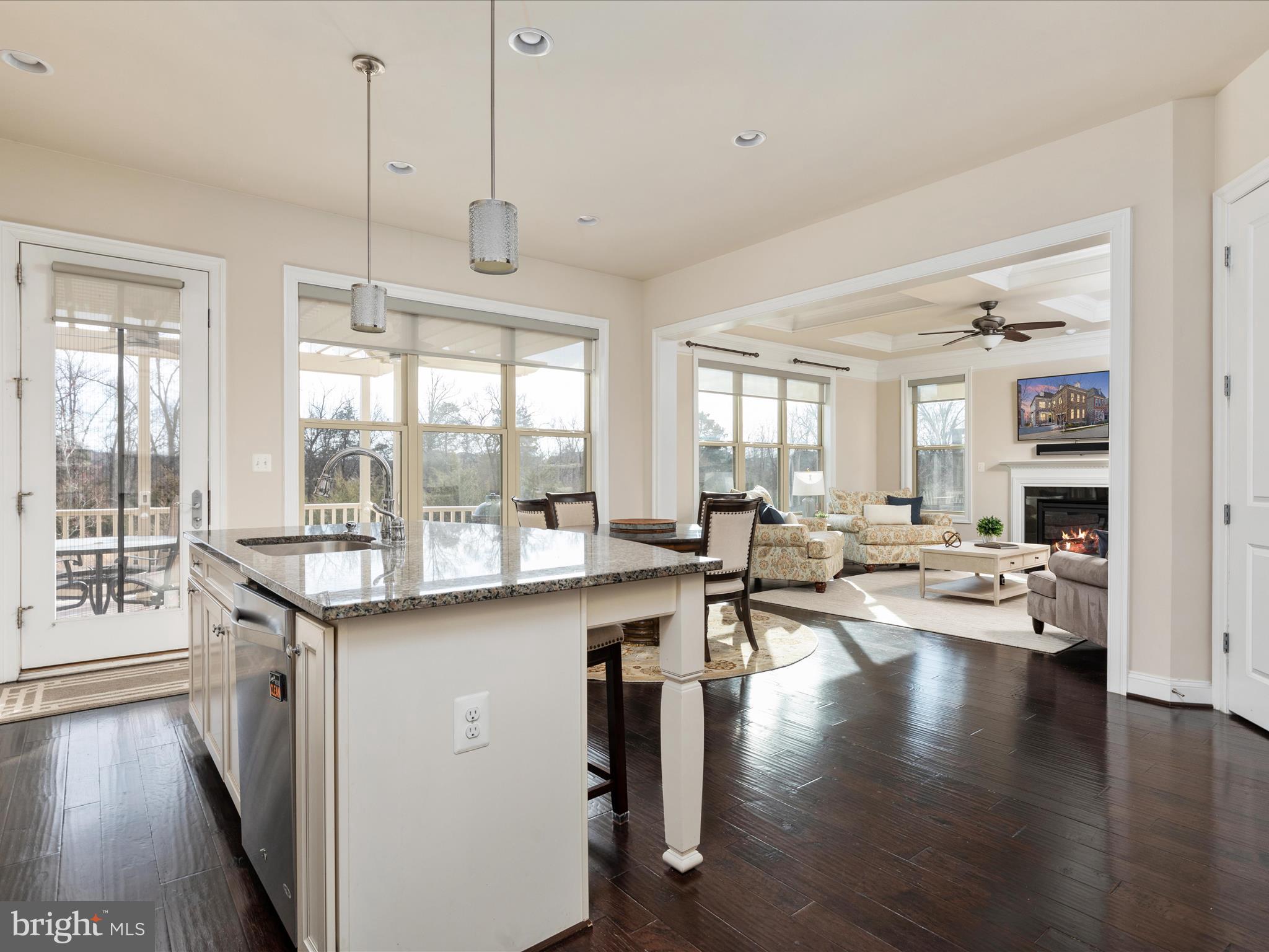 ONE LOUDOUN LAND BAY B - Residential