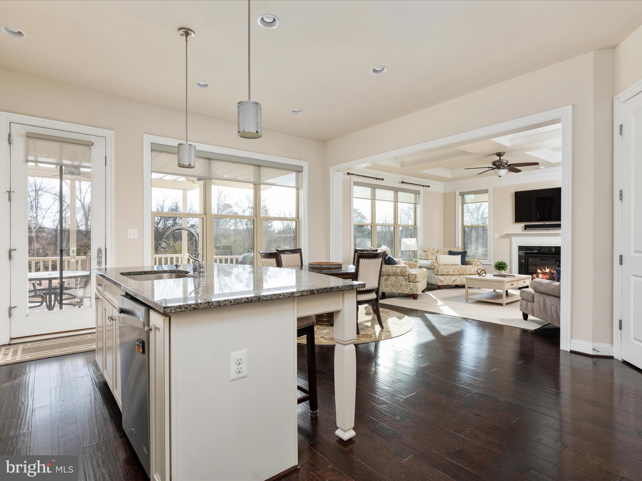 ONE LOUDOUN LAND BAY B - Residential