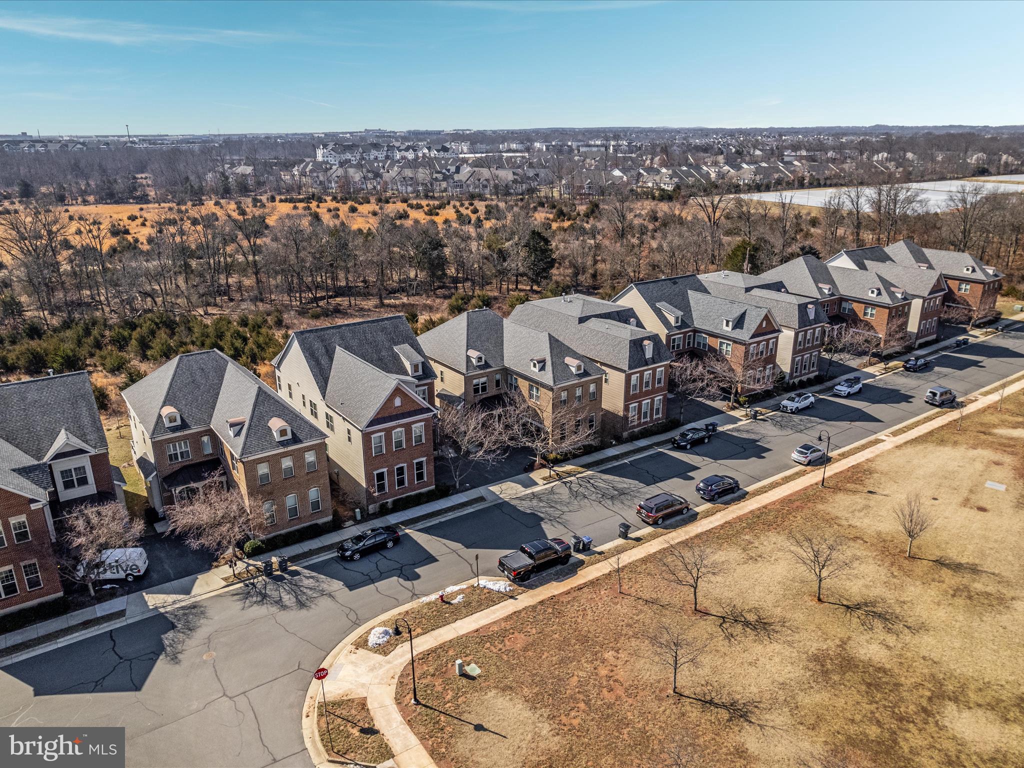 ONE LOUDOUN LAND BAY B - Residential