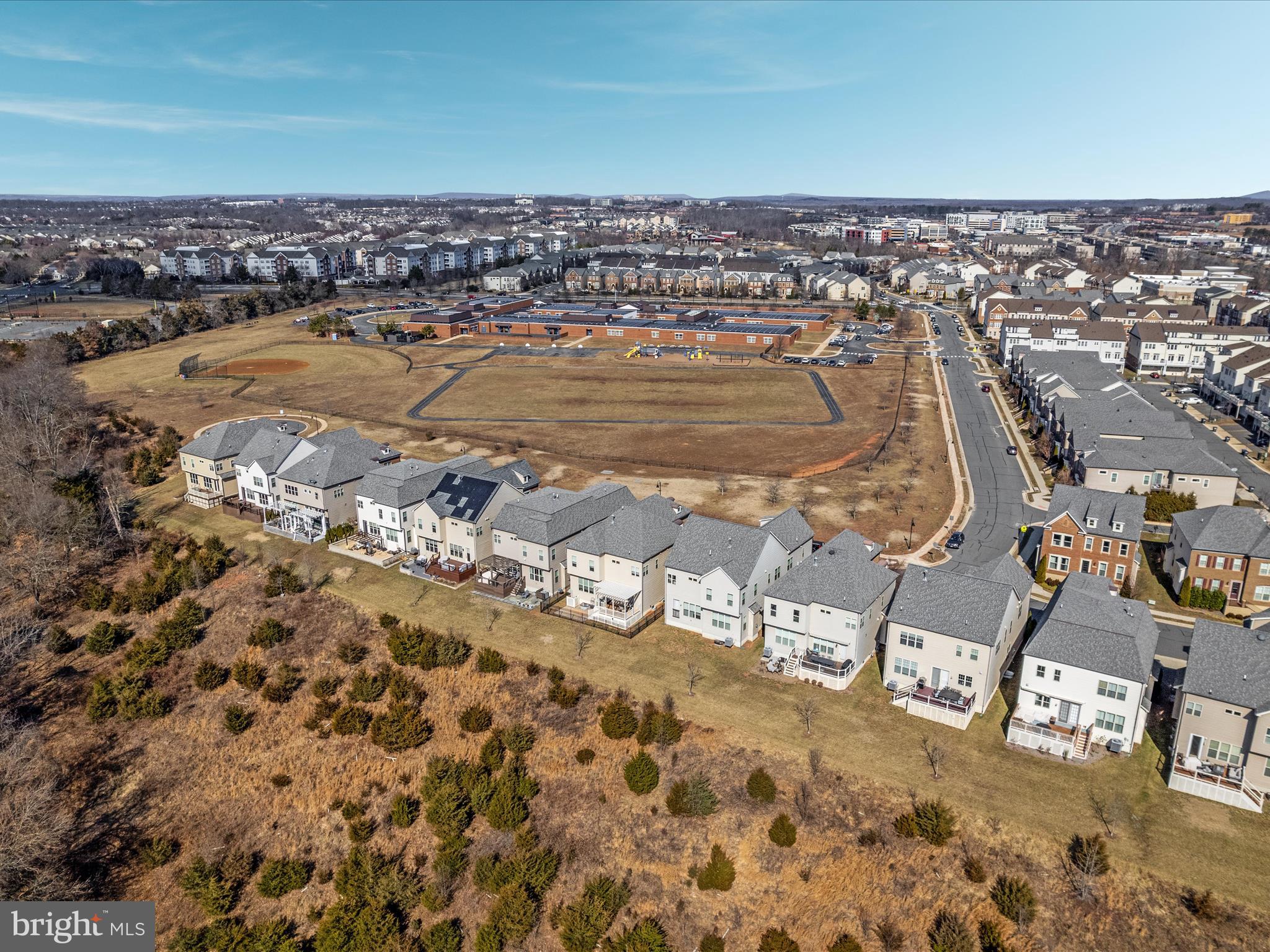 ONE LOUDOUN LAND BAY B - Residential