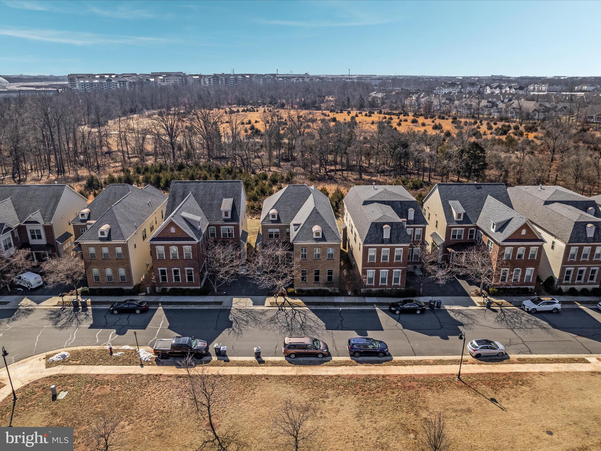 ONE LOUDOUN LAND BAY B - Residential