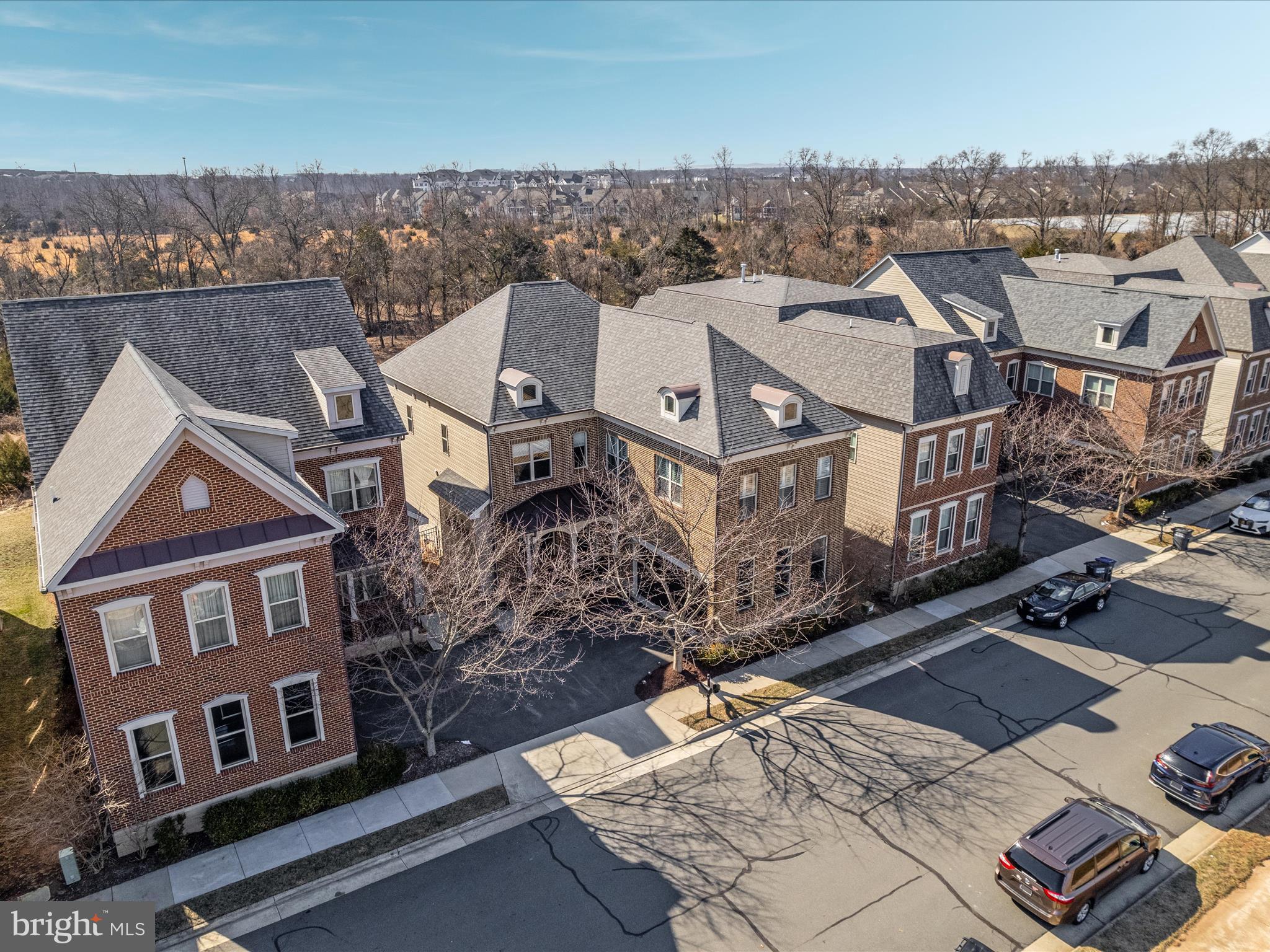 ONE LOUDOUN LAND BAY B - Residential