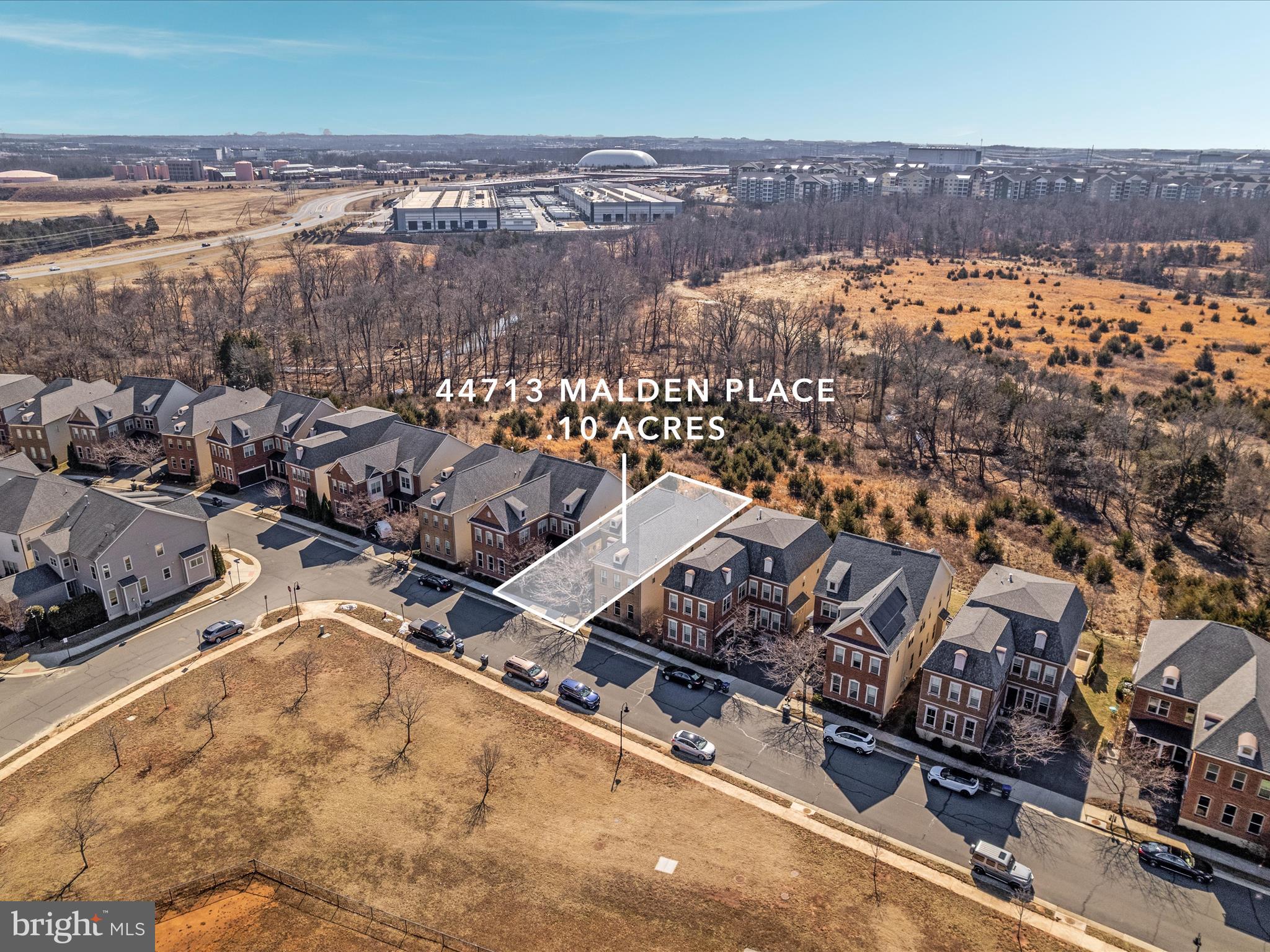 ONE LOUDOUN LAND BAY B - Residential