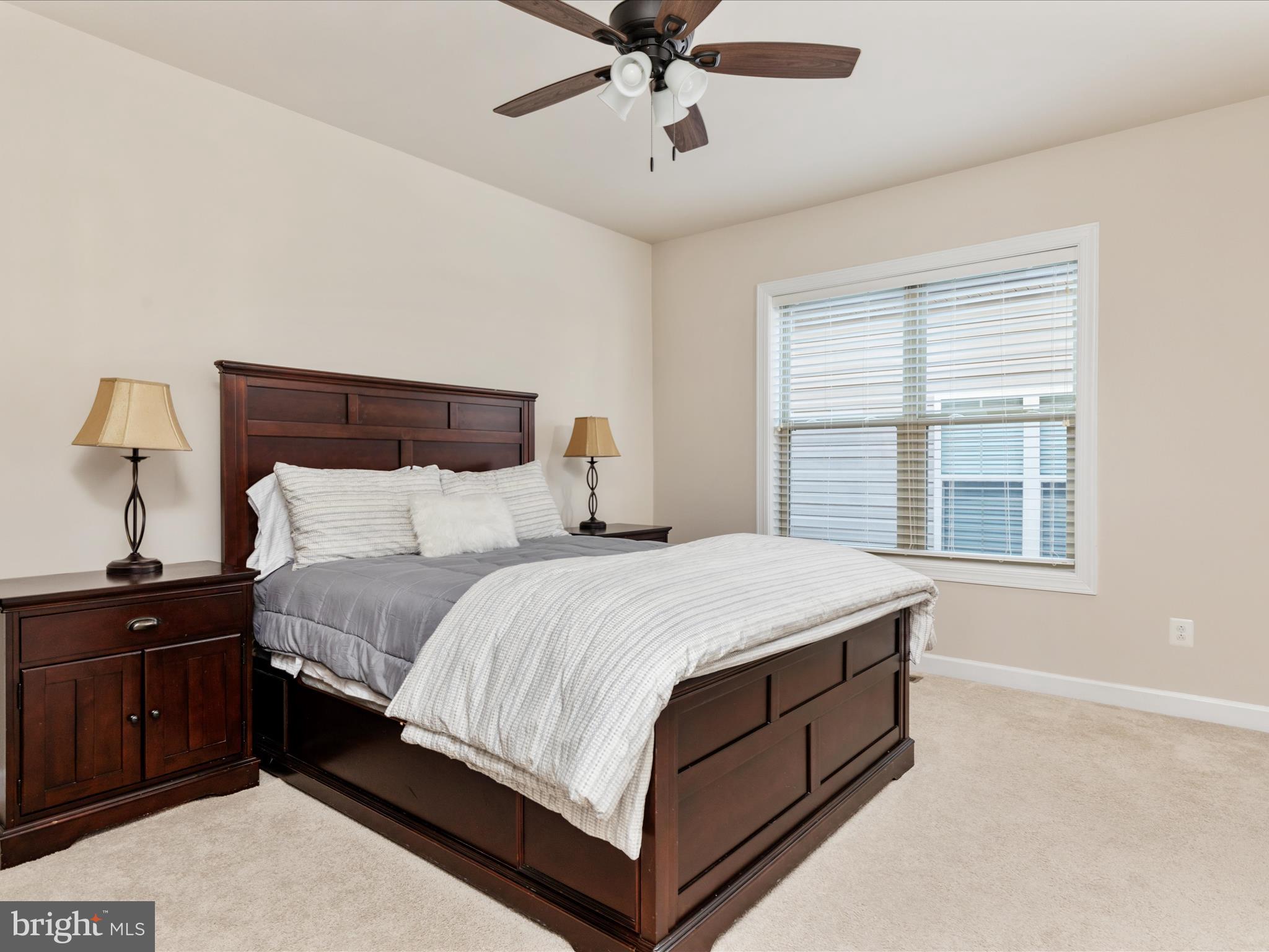 ONE LOUDOUN LAND BAY B - Residential