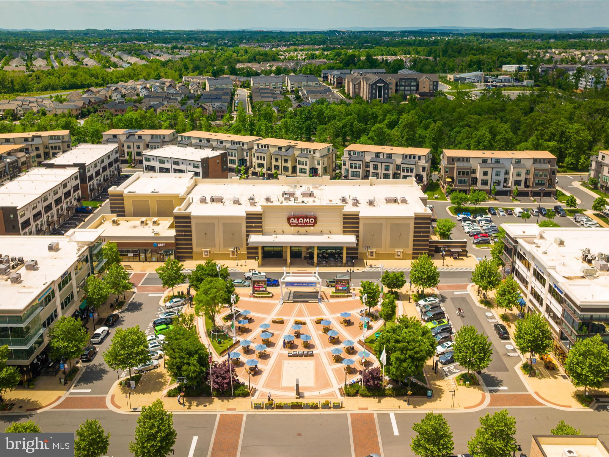 ONE LOUDOUN LAND BAY B - Residential