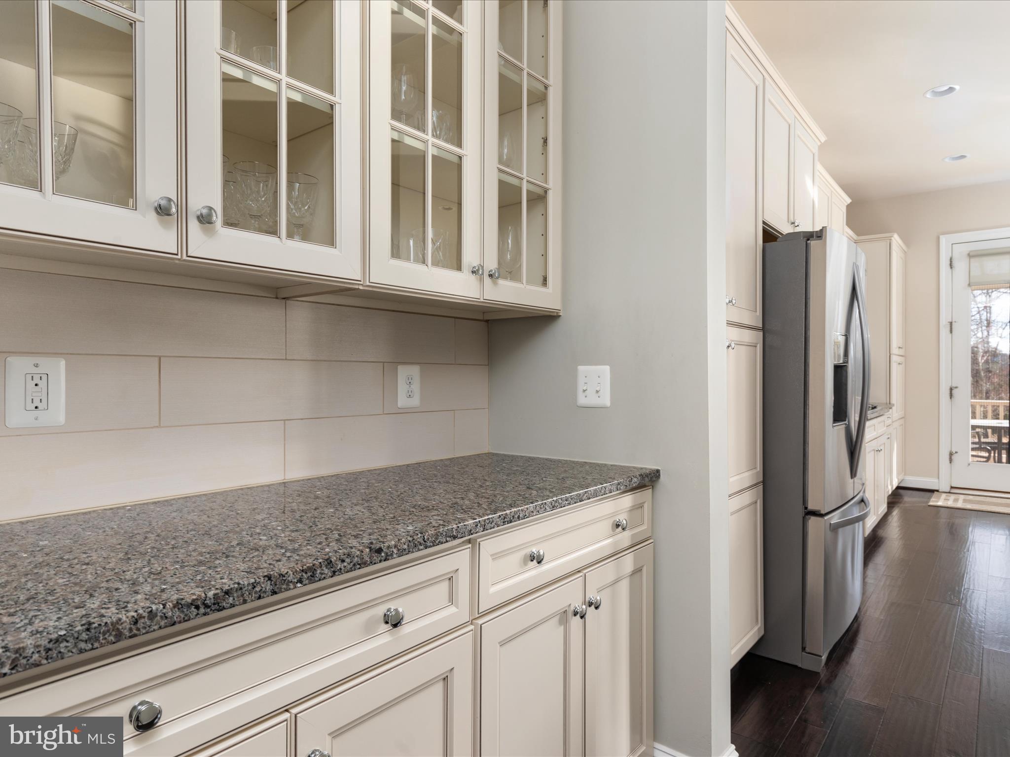 ONE LOUDOUN LAND BAY B - Residential