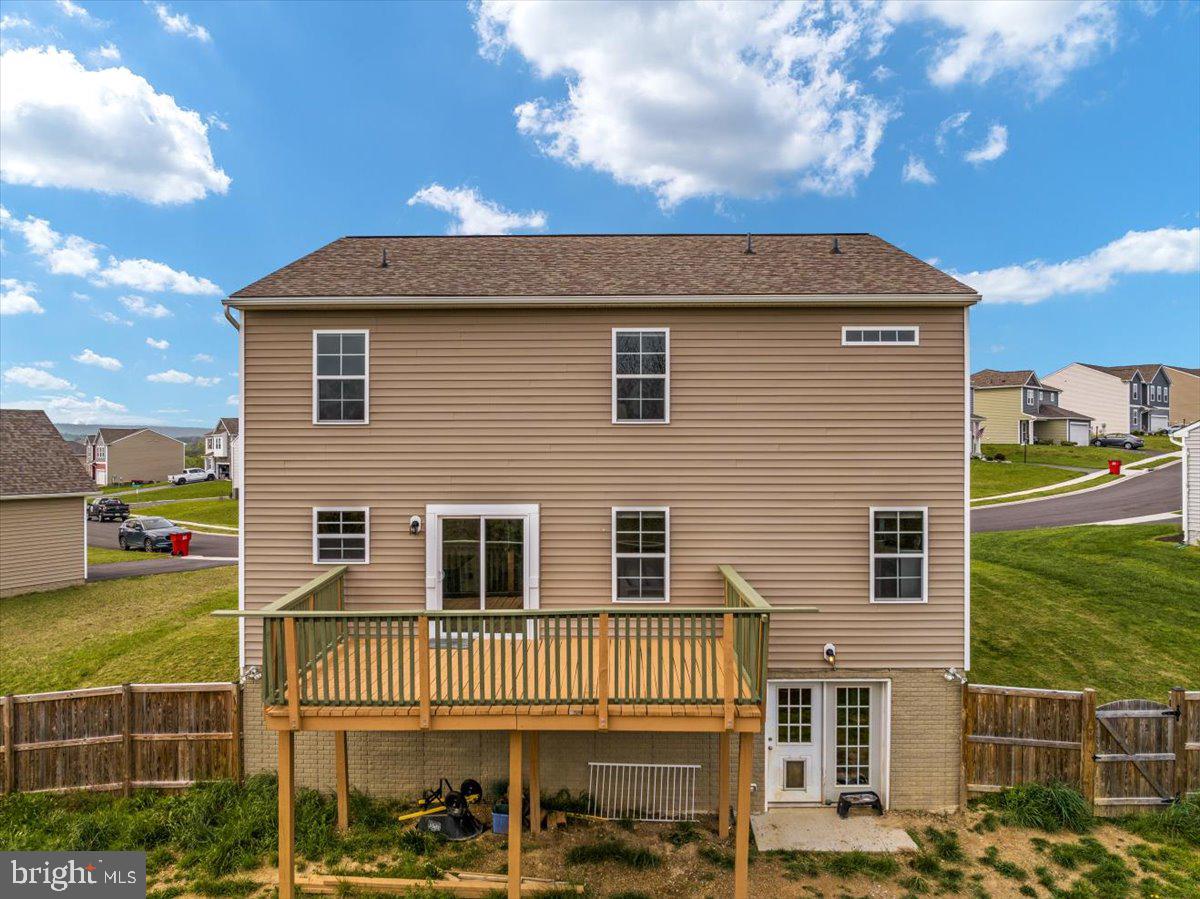 MORNING DOVE ESTATES - Residential