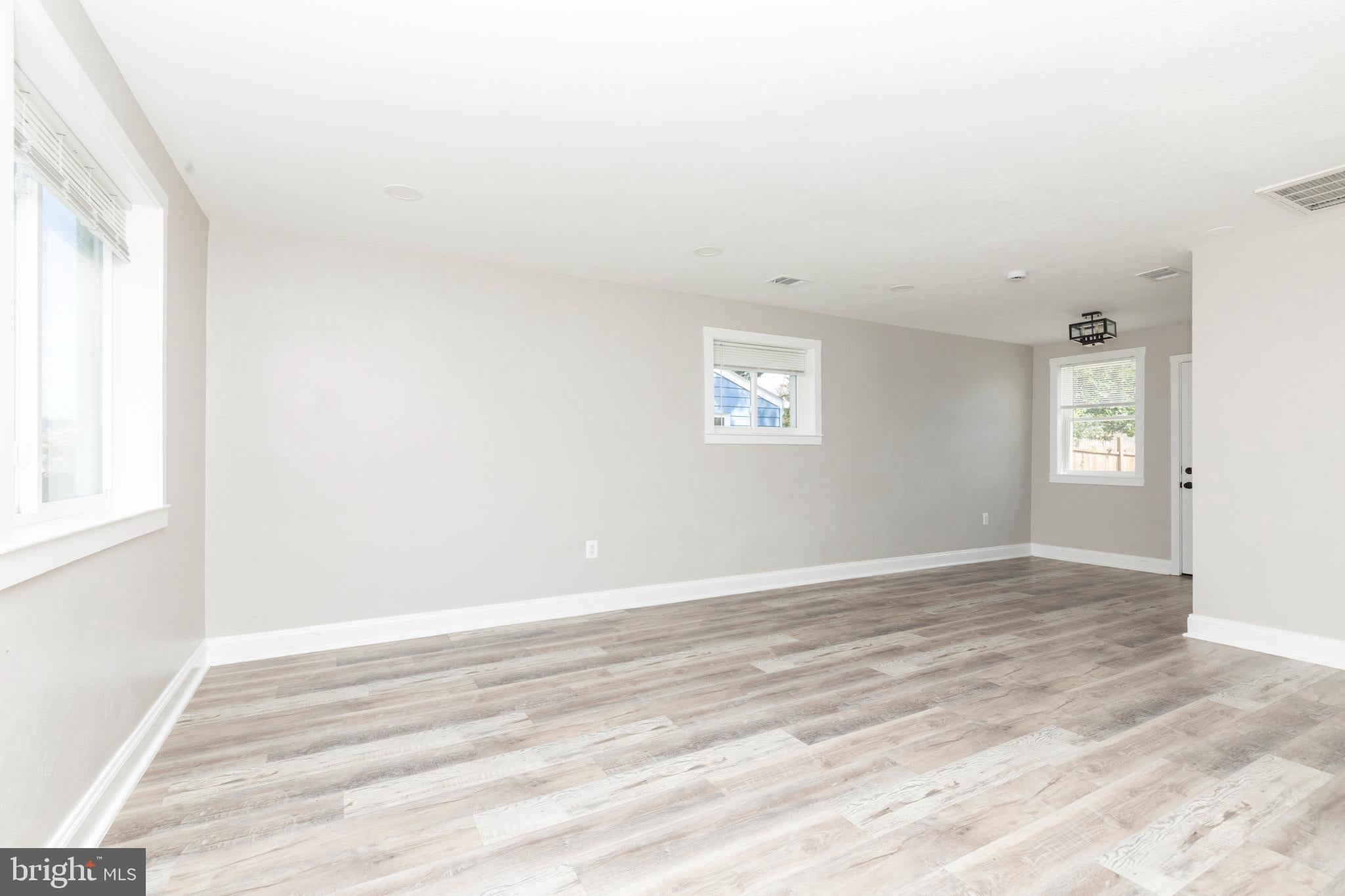 719 COTTER ROAD