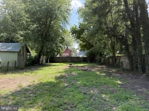 212 W 7TH STREET
