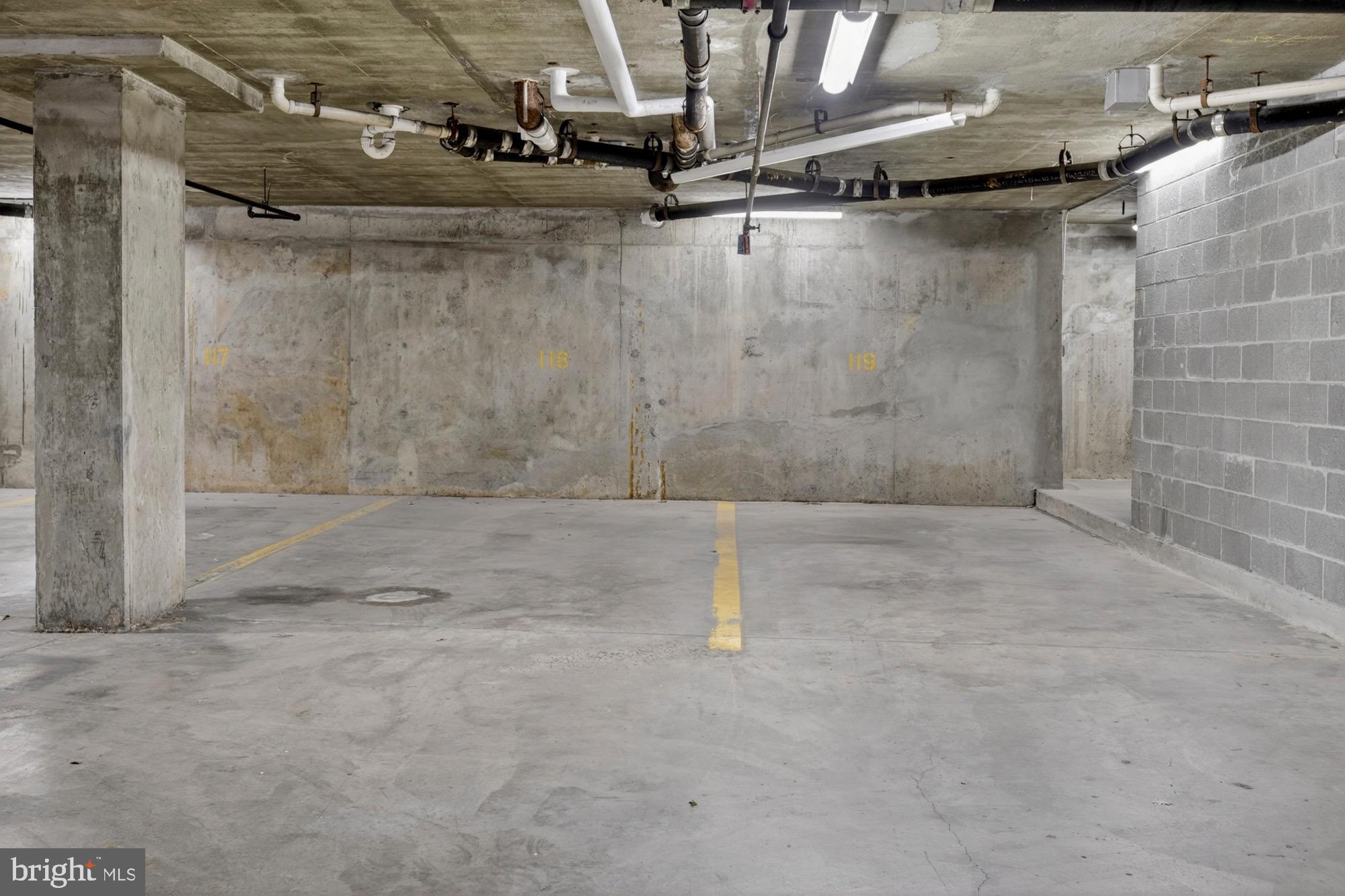 WATERGATE OF ALEXANDRIA - Residential