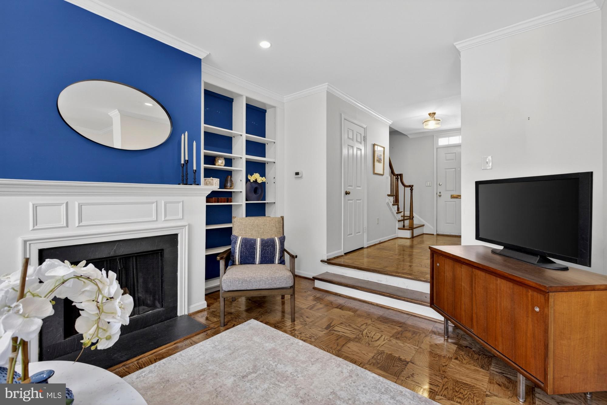 WATERGATE OF ALEXANDRIA - Residential