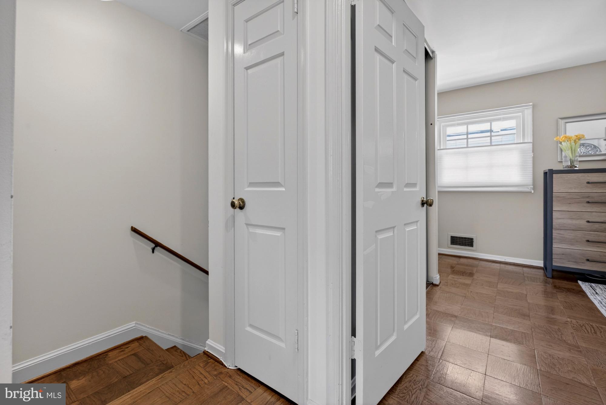 WATERGATE OF ALEXANDRIA - Residential