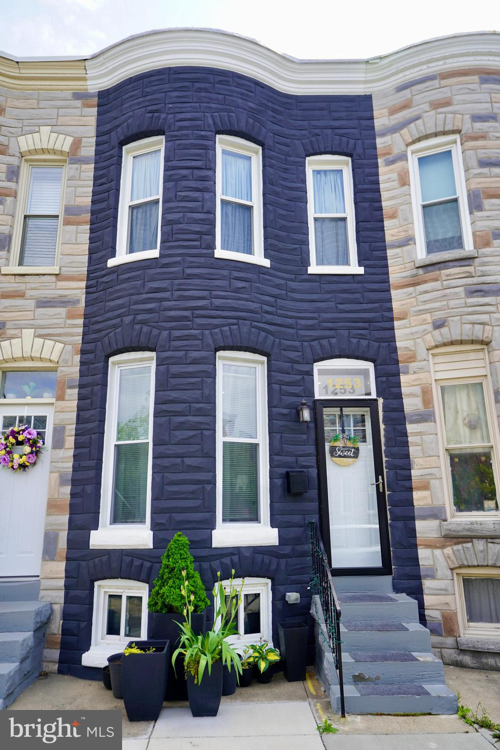 Welcome home to this charming 3-bedroom, 1.5-bath row home in the heart of Pigtown! Recently updated with all-new systems and appliances, this home is ready for your personal touch. The main level features an open floor plan with a spacious living room and a gourmet kitchen, complete with stunning granite countertops. A half bath is conveniently located on this level, along with access to the back parking pad.
Upstairs, the master bedroom offers a lovely street view of the front of the house, providing a bright and peaceful retreat. Two additional rooms are versatile and can be transformed into a bedroom or home office to suit your needs. The full bathroom on this level adds extra convenience.
The unfinished basement offers excellent storage space and houses brand-new laundry appliances. Plus, a brand-new water heater ensures worry-free living for years to come.
Located just minutes from Ravens Stadium, Orioles Stadium, the Baltimore Harbor, Federal Hill, and Fells Point, offering endless options for entertainment, dining, nightlife and more. If you love to travel, you're only 15 minutes from BWI Airport, making this home ideal for those on the go. This location truly offers the perfect balance of comfort, convenience, and city living. Come see it today!