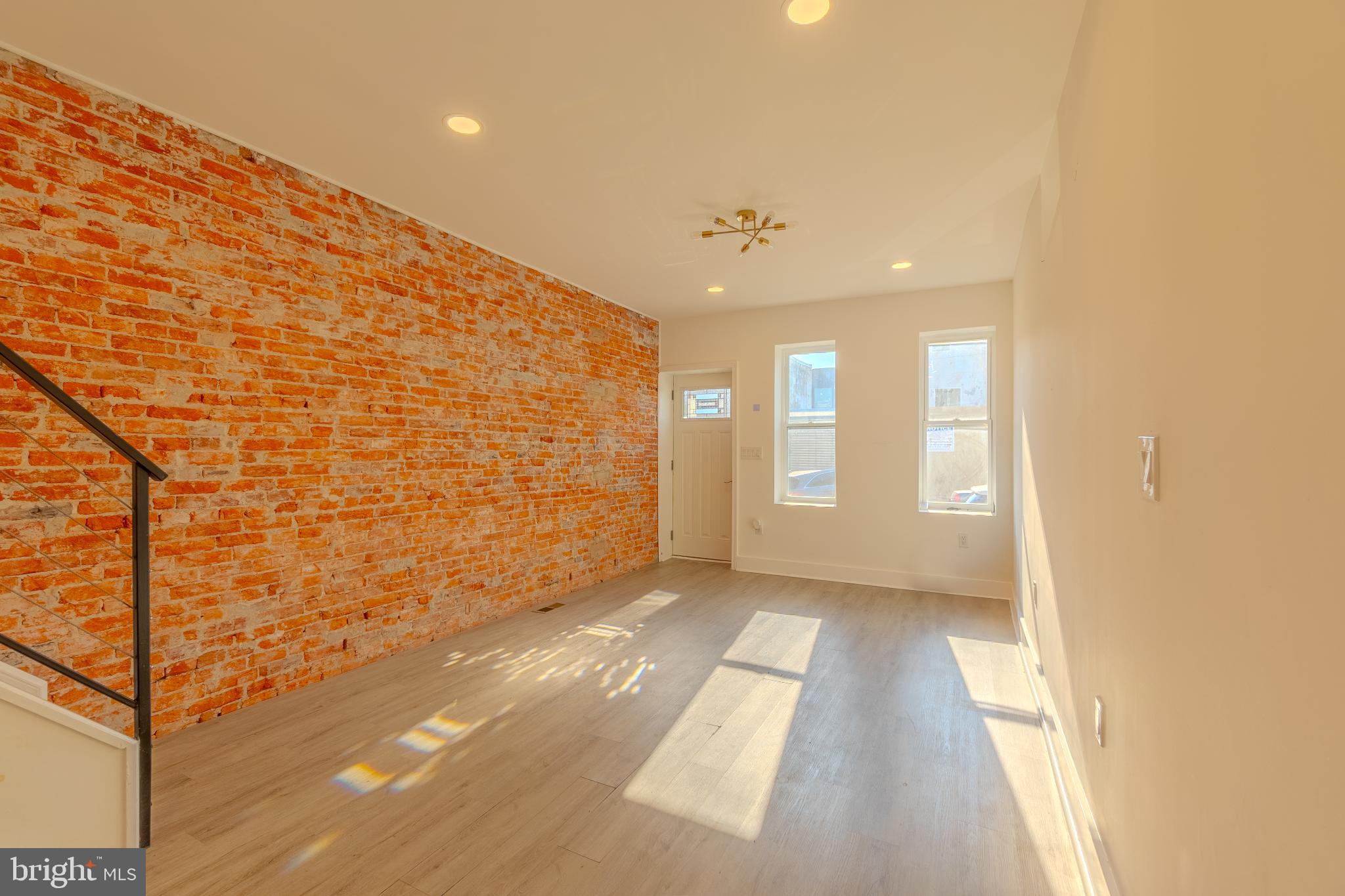 WEST KENSINGTON - Residential