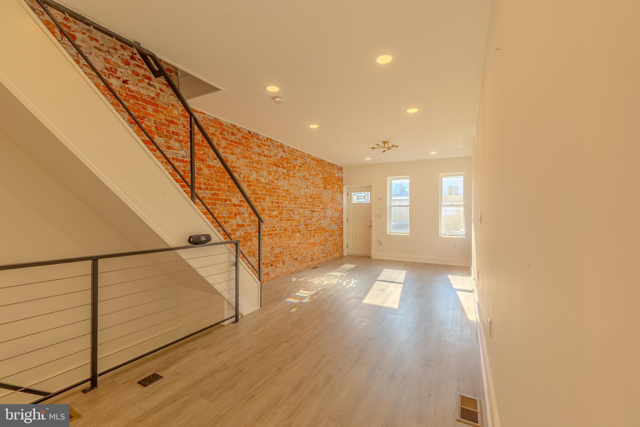 WEST KENSINGTON - Residential