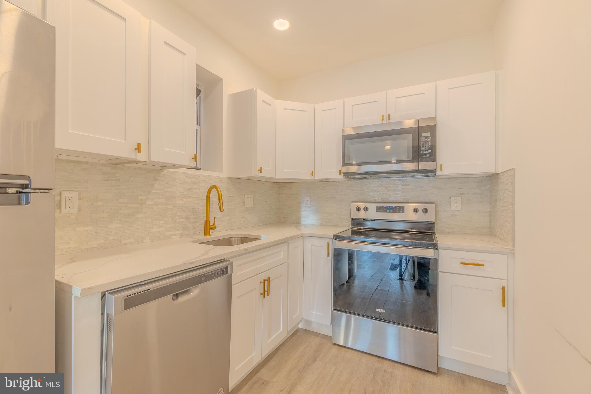 WEST KENSINGTON - Residential