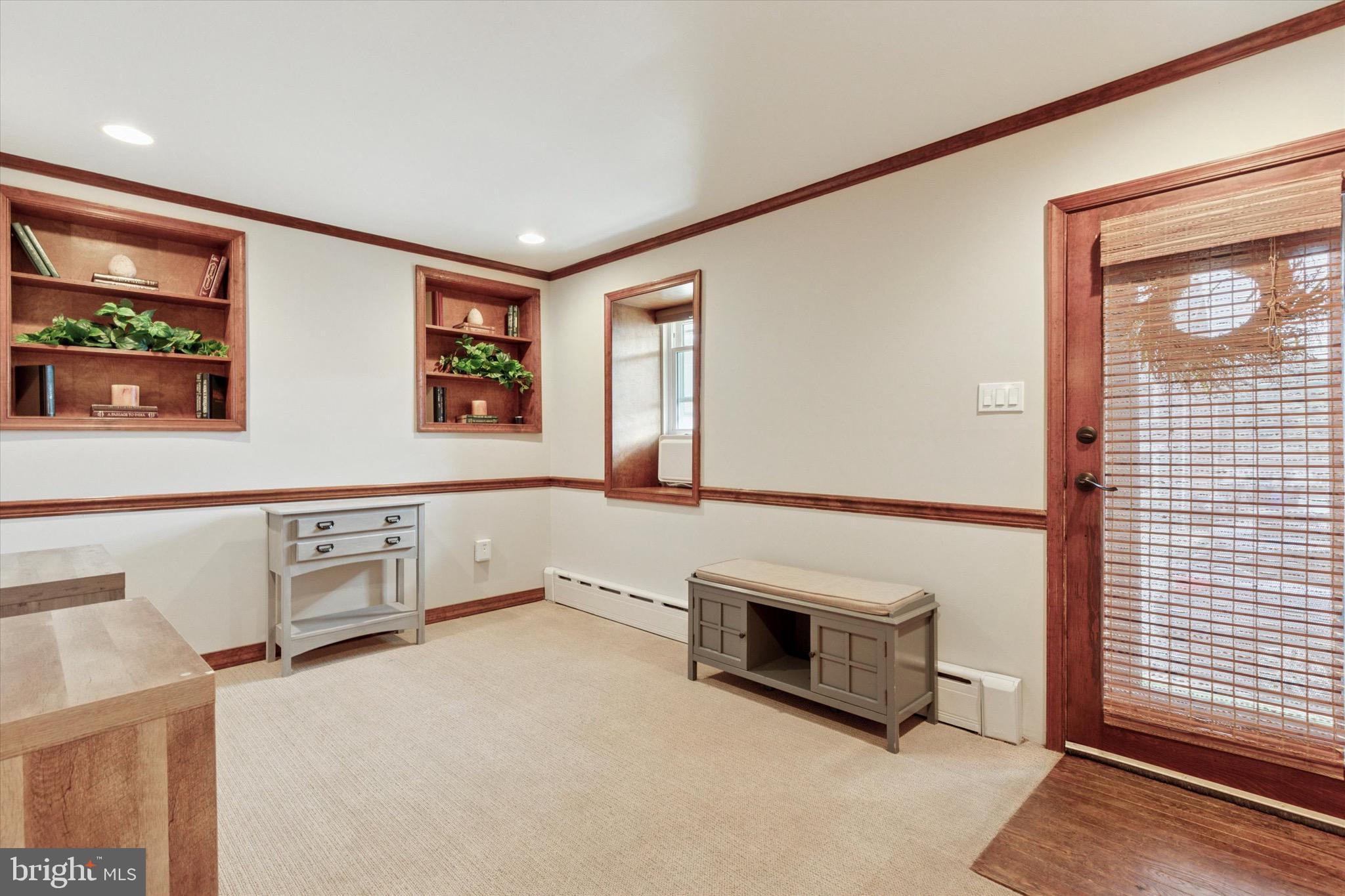 326 SPRING MILL AVENUE