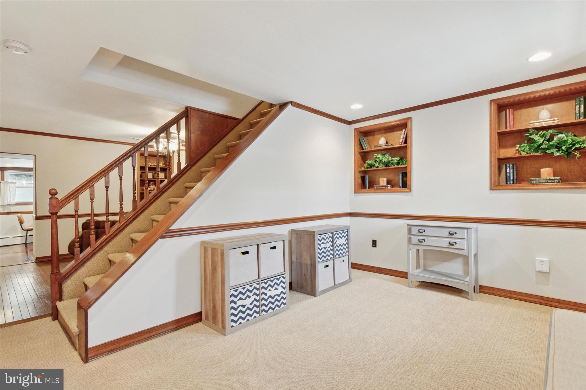 326 SPRING MILL AVENUE