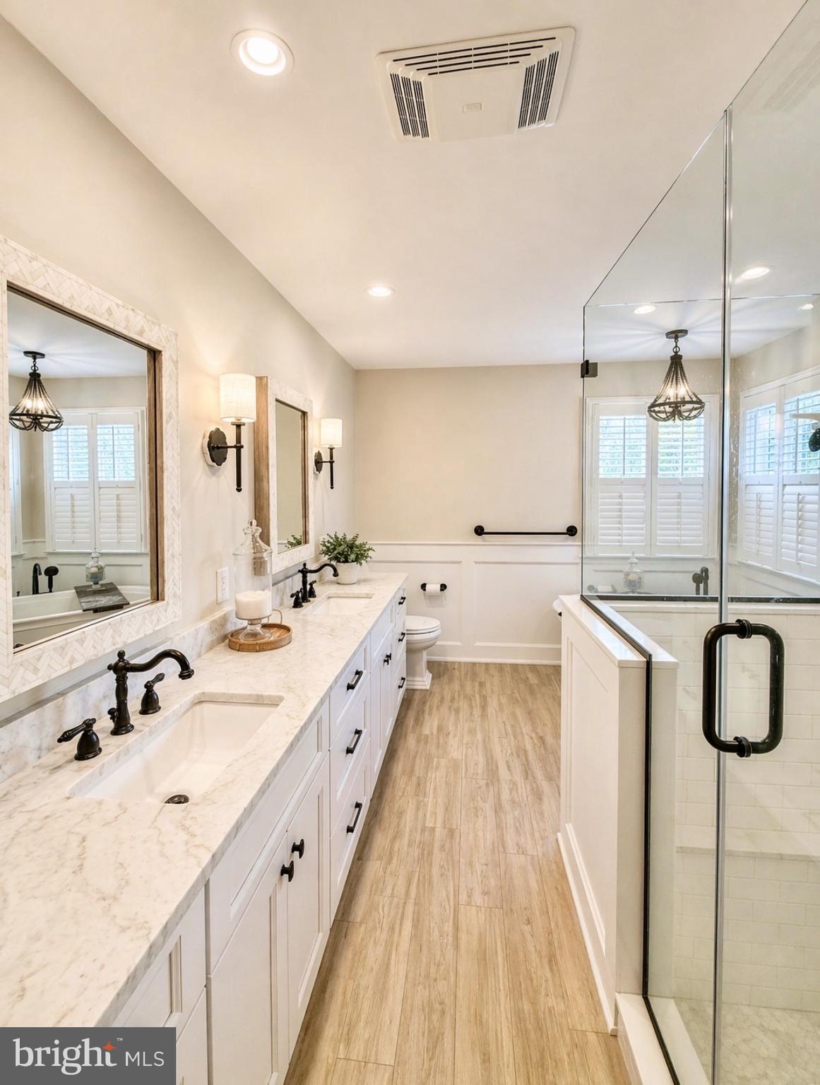 THREE PONDS - Residential