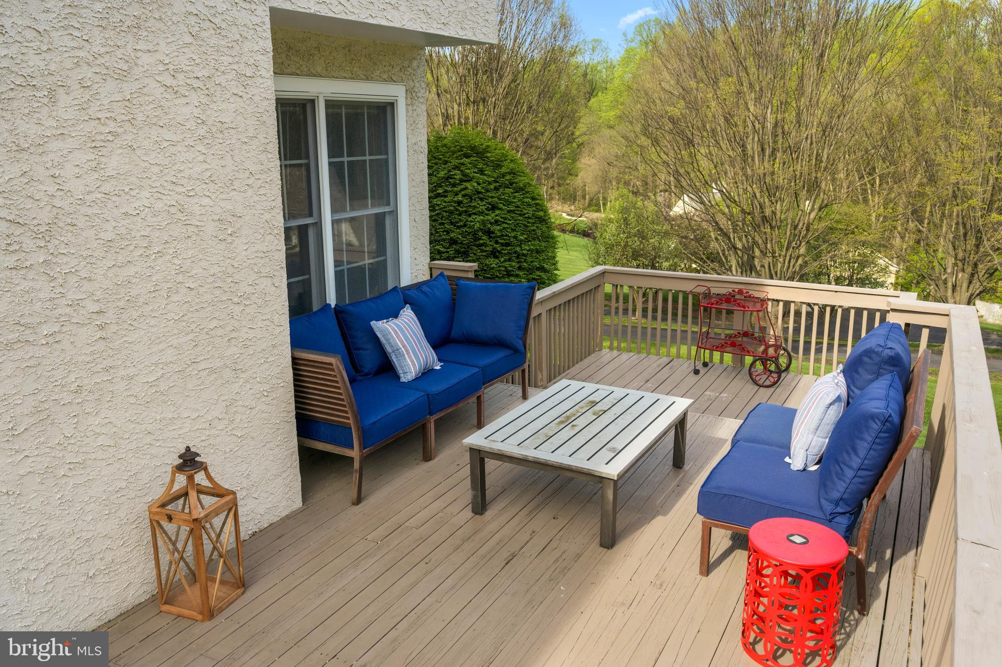 THREE PONDS - Residential