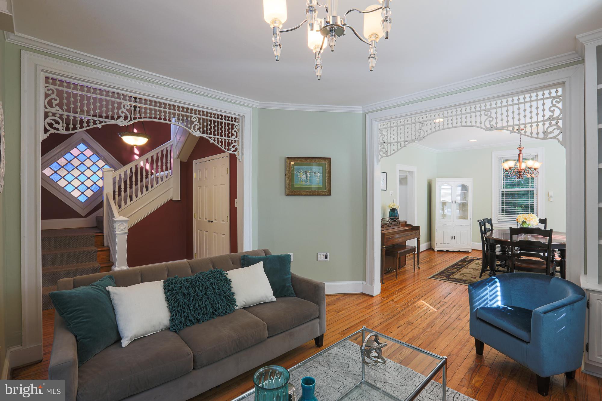 MOUNT WASHINGTON - Residential