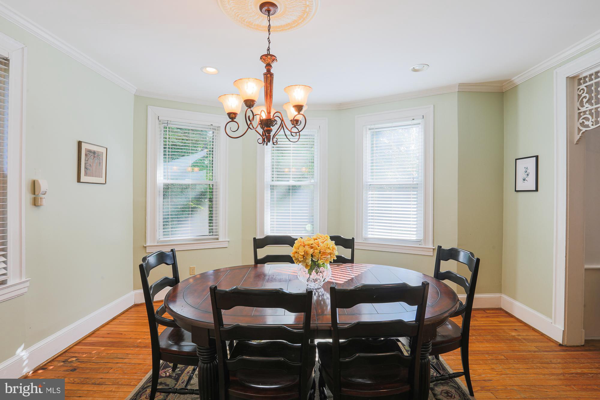 MOUNT WASHINGTON - Residential