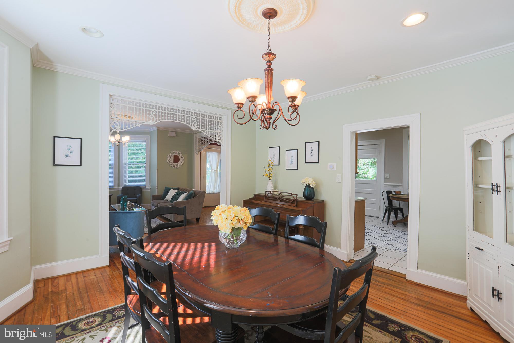 MOUNT WASHINGTON - Residential