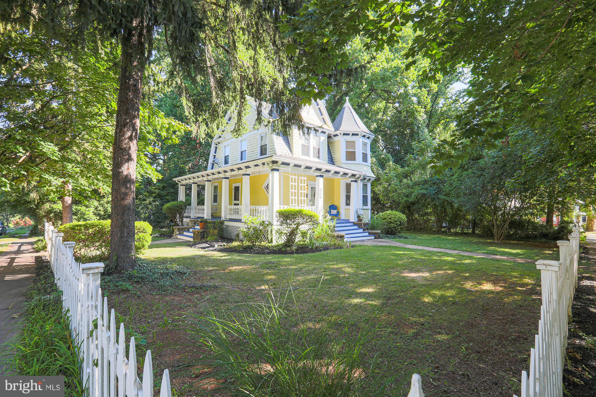 MOUNT WASHINGTON - Residential