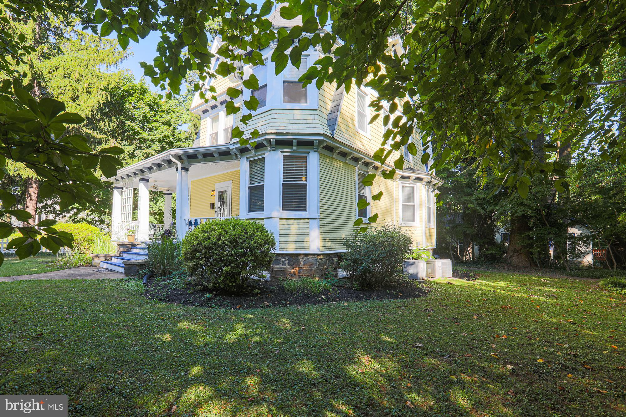 MOUNT WASHINGTON - Residential