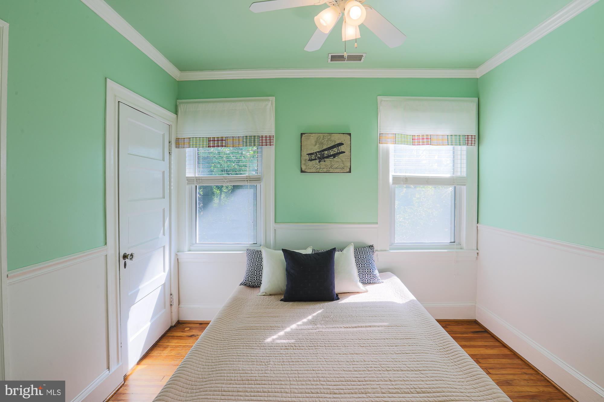 MOUNT WASHINGTON - Residential