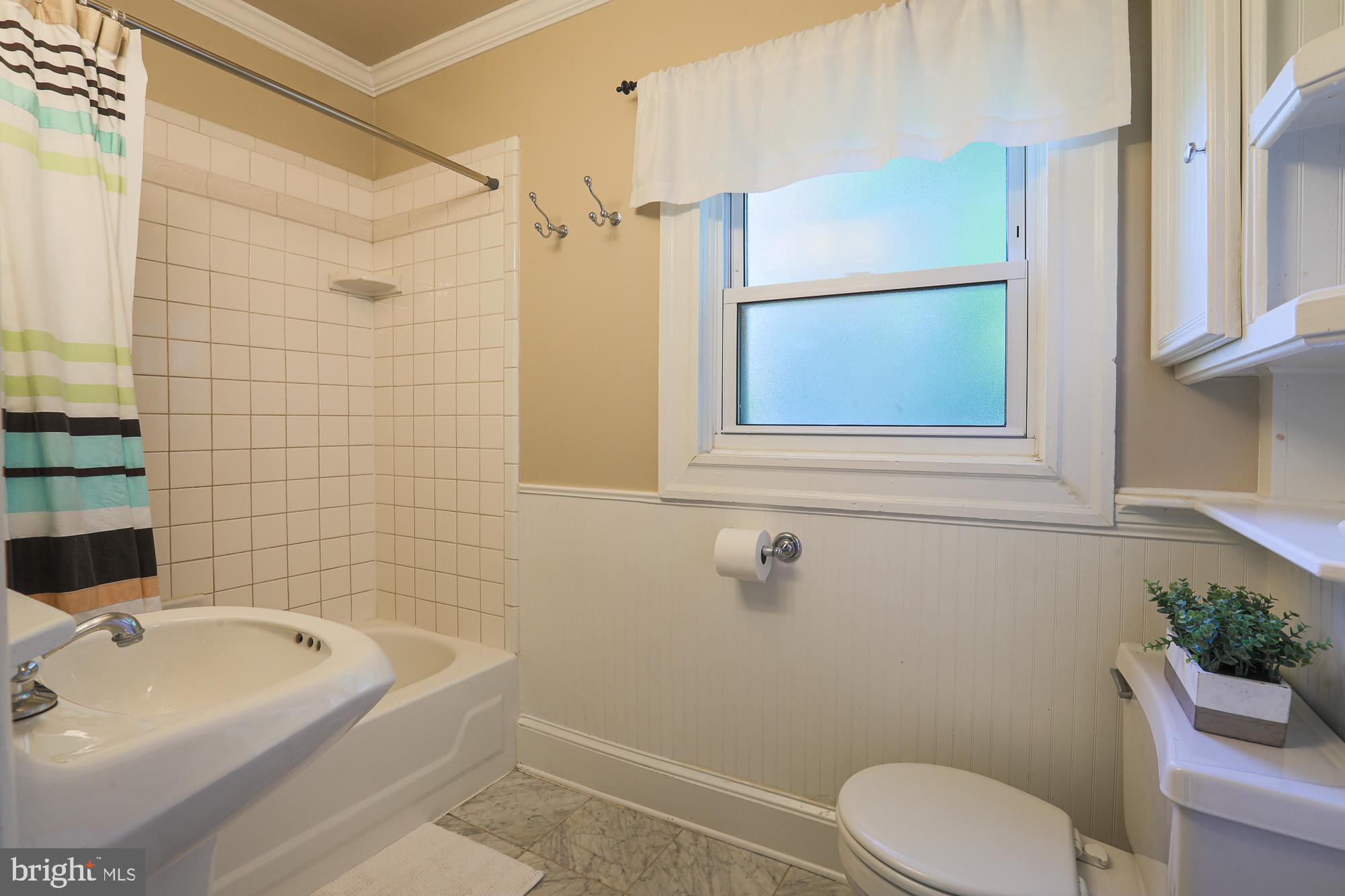 MOUNT WASHINGTON - Residential