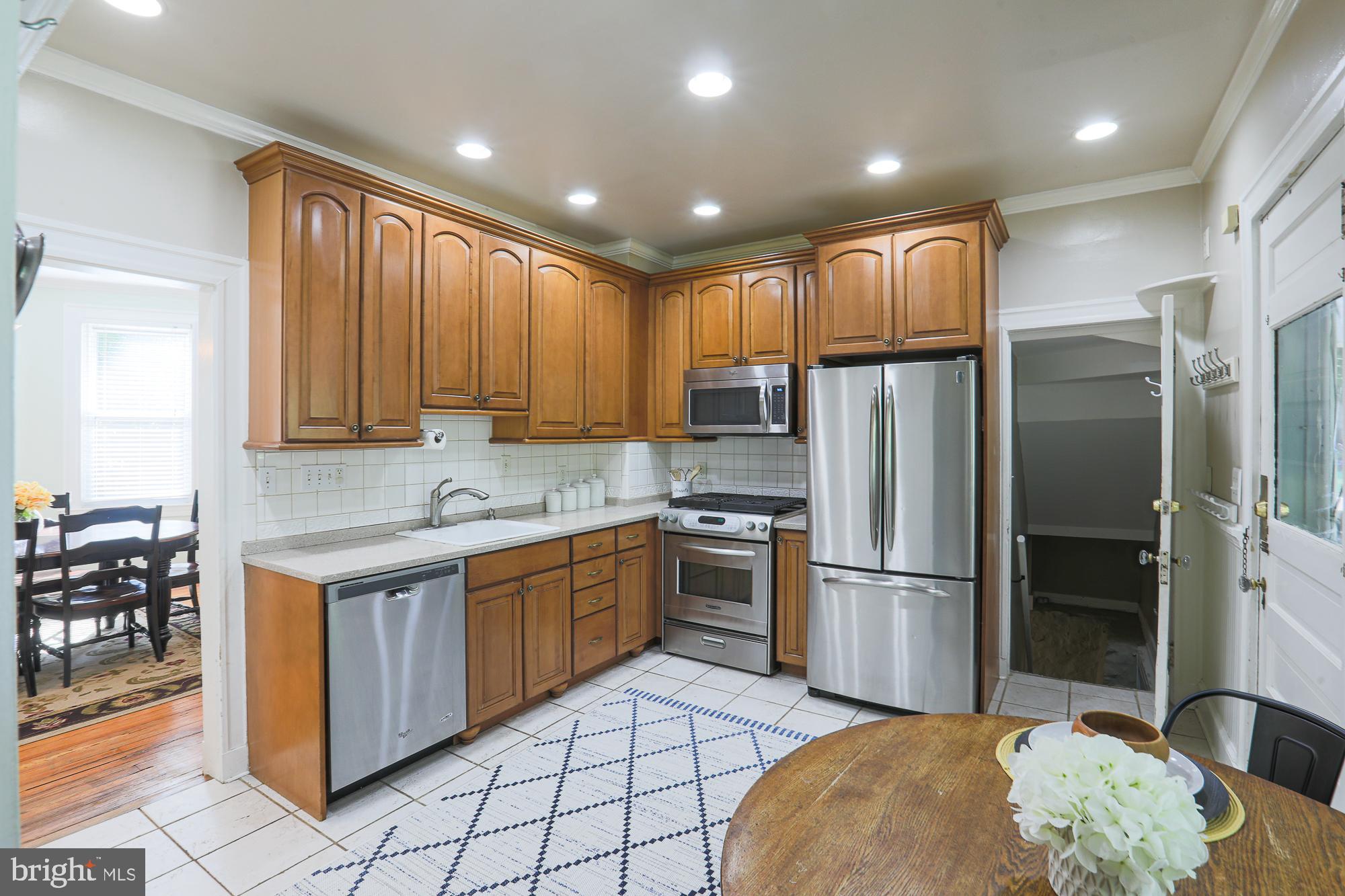 MOUNT WASHINGTON - Residential