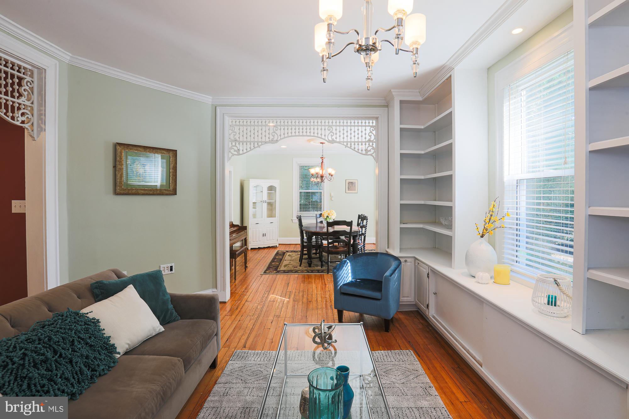 MOUNT WASHINGTON - Residential