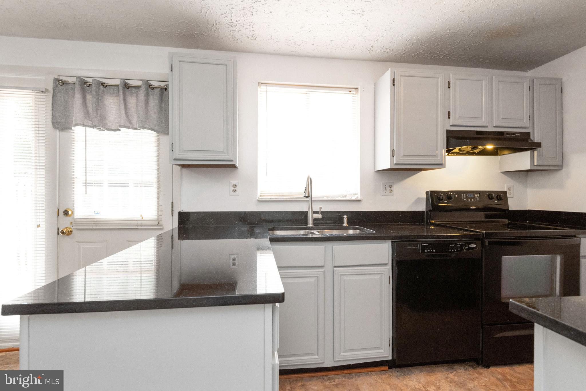 SETTLERS LANDING - Residential