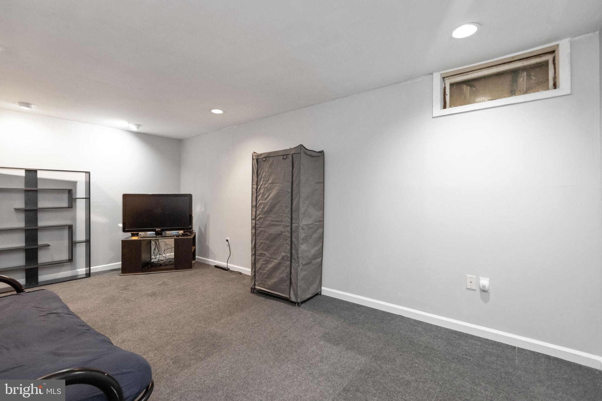 SETTLERS LANDING - Residential