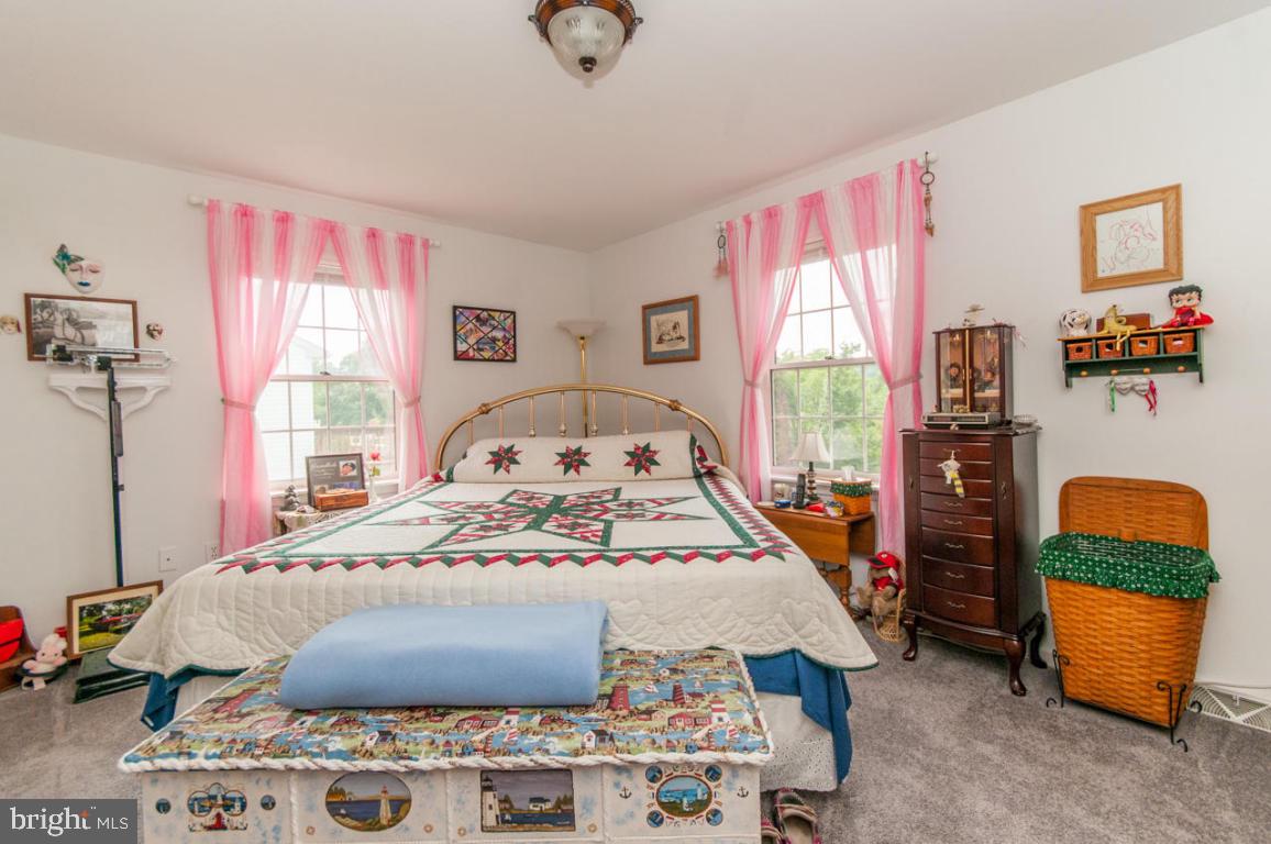 SCOTLAND ESTATES - Residential