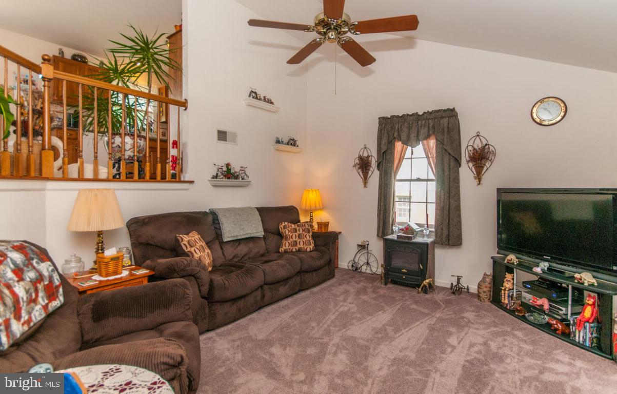 SCOTLAND ESTATES - Residential