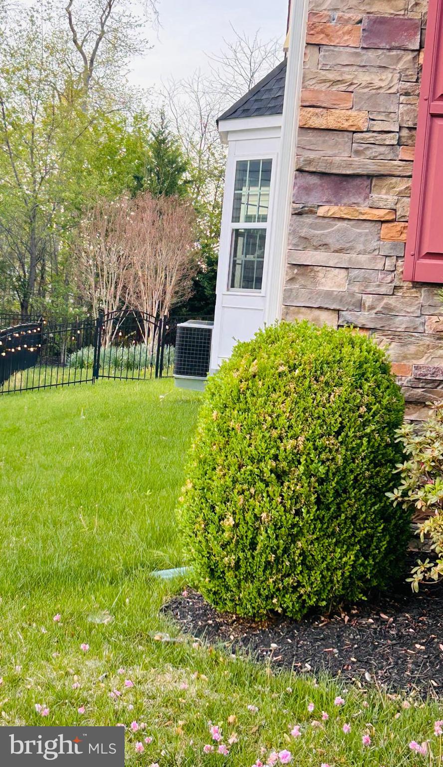 25685 ARBORSHADE PASS PLACE