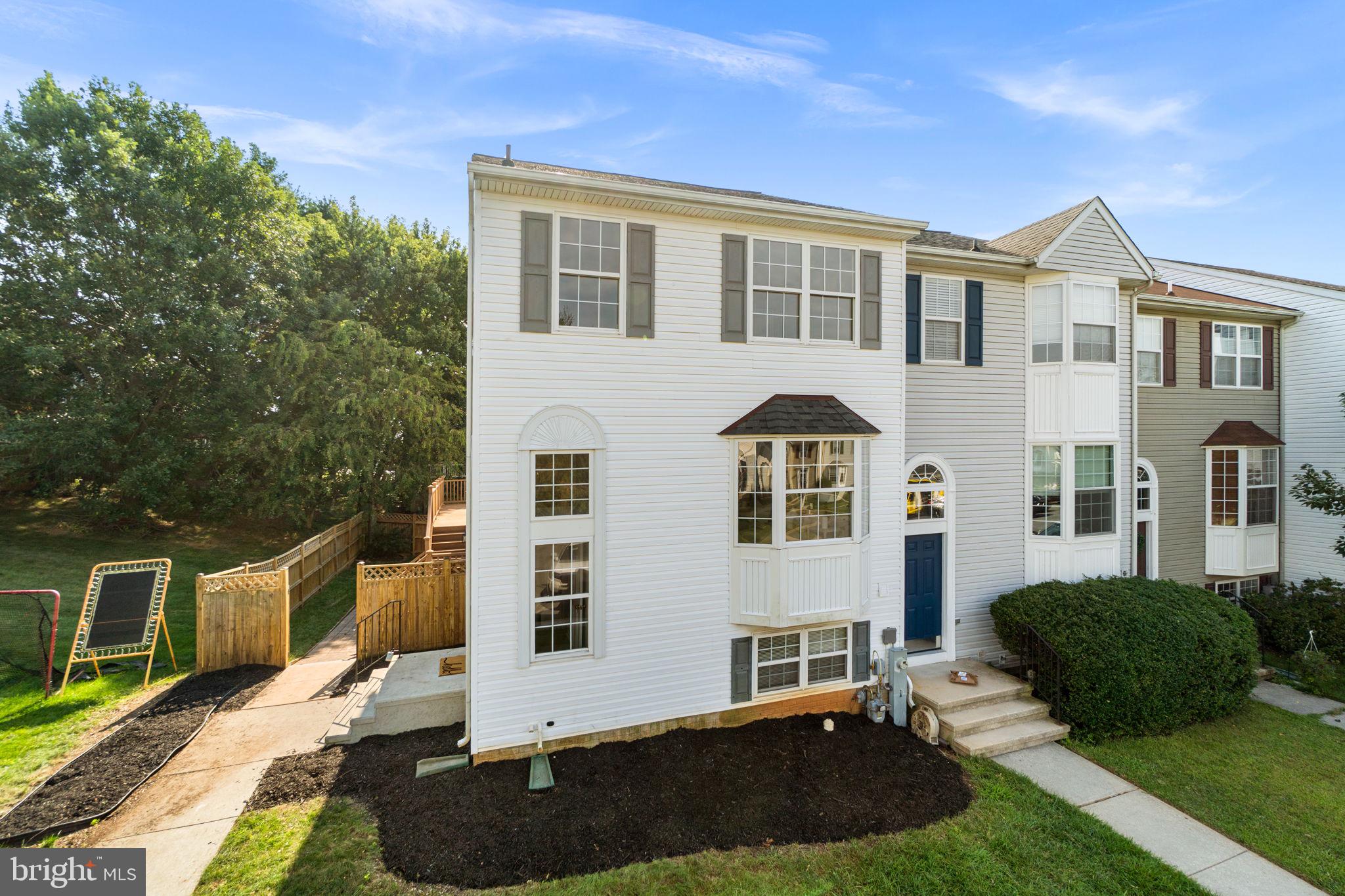 1161 SHORTLEAF CIRCLE