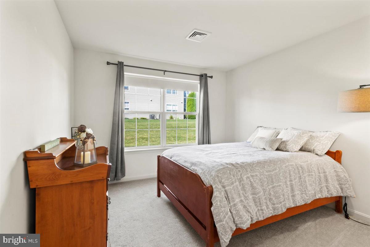 PINNACLE AT HERSHEY MEADOWS - Residential