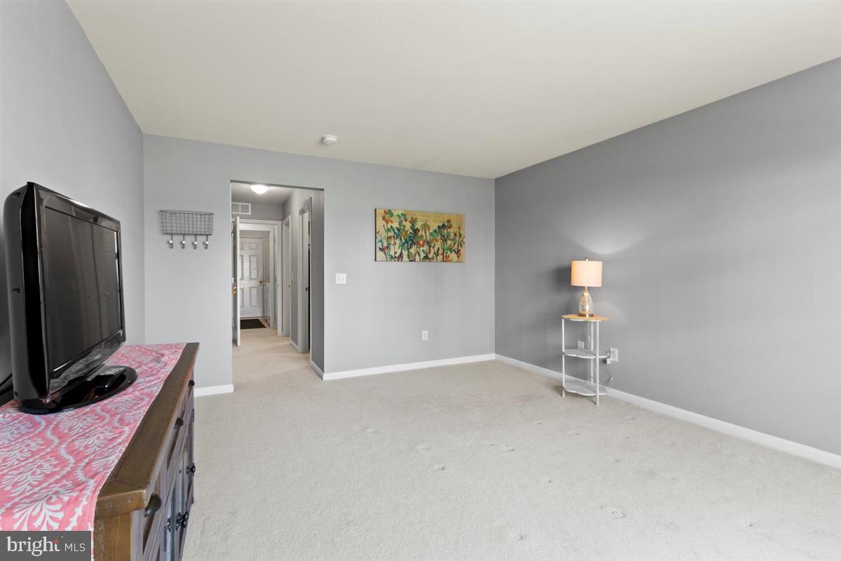 PINNACLE AT HERSHEY MEADOWS - Residential